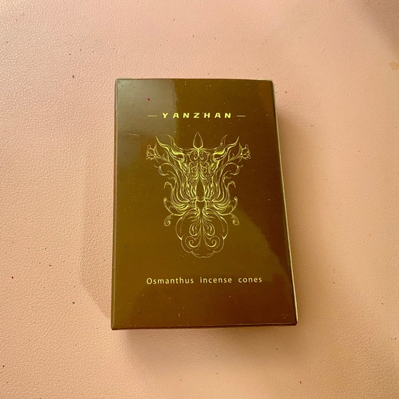 8 Piece Back Flow Incense Cones - Picture 8 of 10